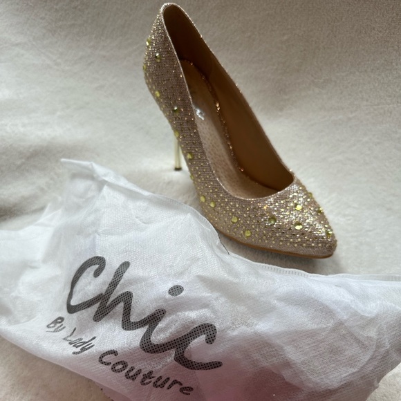 Elegant pumps/stilettos - Picture 1 of 6